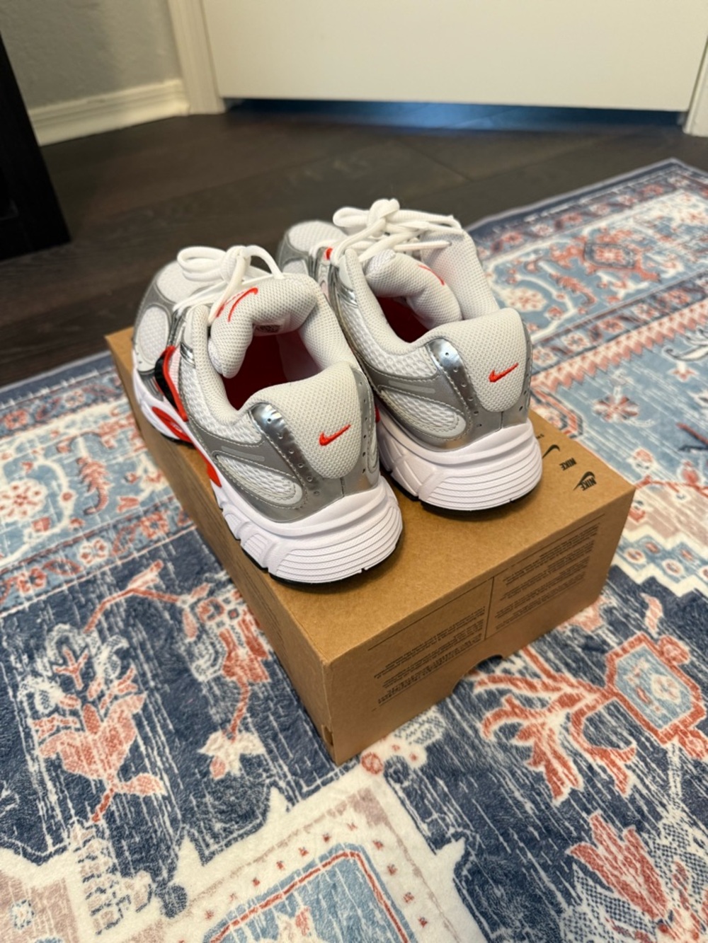 Nike V5 RNR - Picture 3 of 4